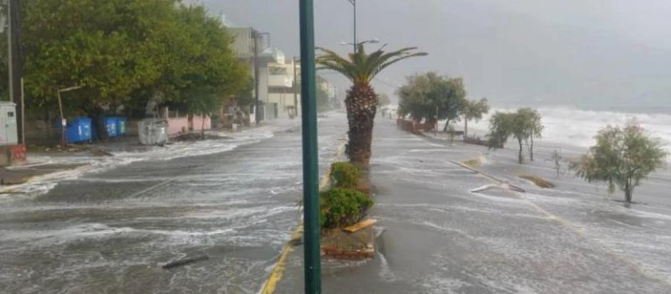 Μεσσηνία: Ο μεσογειακός κυκλώνας ένωσε τη θάλασσα με τη στεριά (βίντεο)